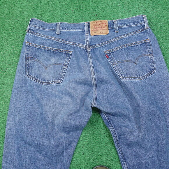 VINTAGE LEVI'S 501 BUTTON FLY DENIM BLUE JEANS MENS 42X30 (40X29) - Picture 6 of 11